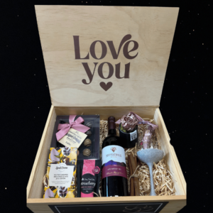 LOVE YOU HAMPER